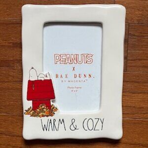 Rae Dunn Peanuts/Snoopy Fall Frame